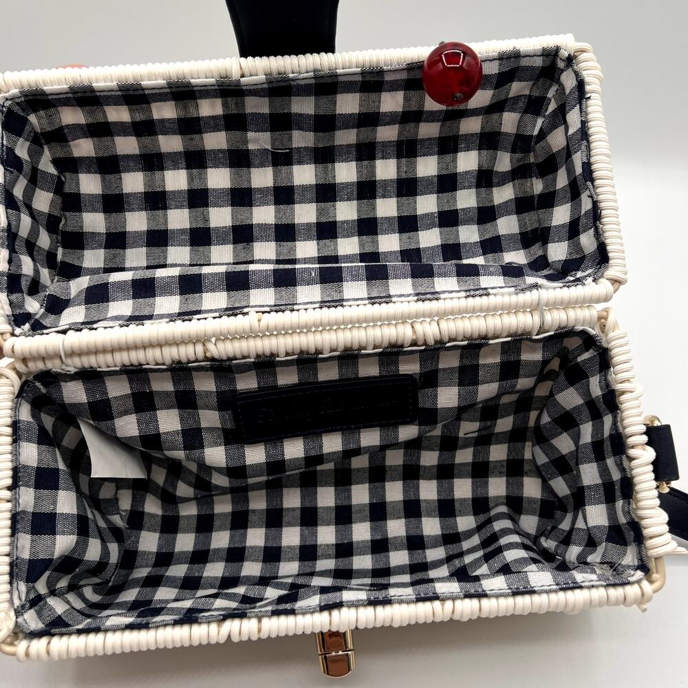 TOMMY BAHAMA White Rattan Leather Strap Cherry Keychain Picnic Bag NWT - Picture 5 of 8